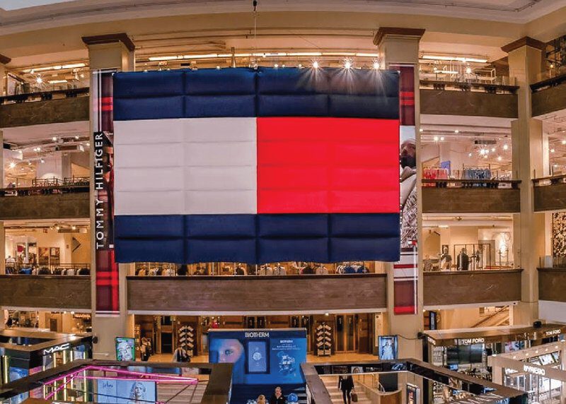 Helsingin Stockmann topattiin Tommy Hilfigerillä